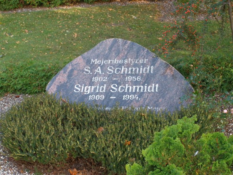 S. A. Schmidt.JPG